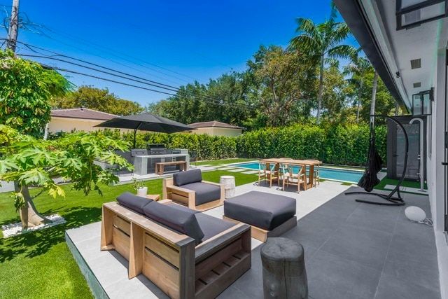 Villa Gables | Coral Gables | Elegant Villa with Pool & Outdoor Living